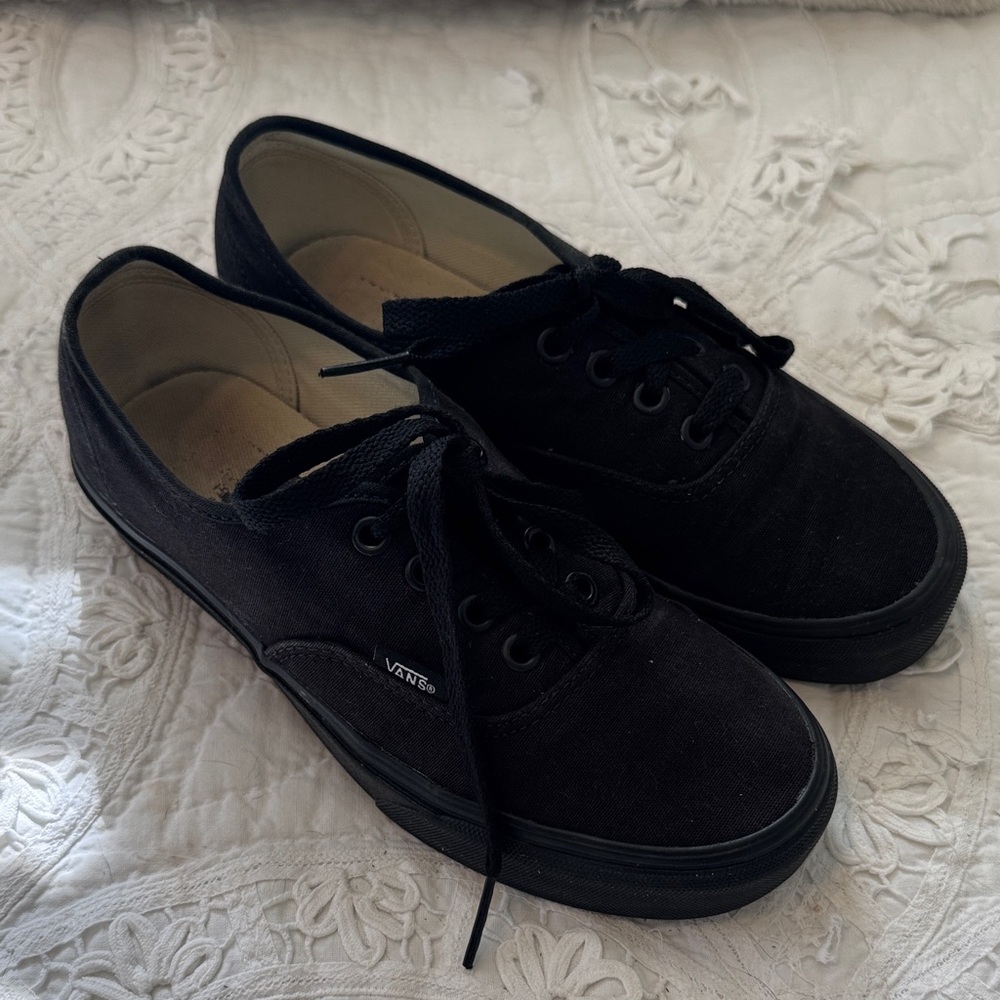 Vans Black Canvas Low-Top Sneakers